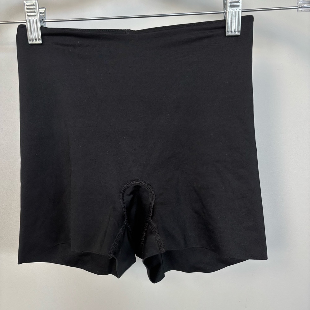 Spanx Slimming Shorts‎ Size S
